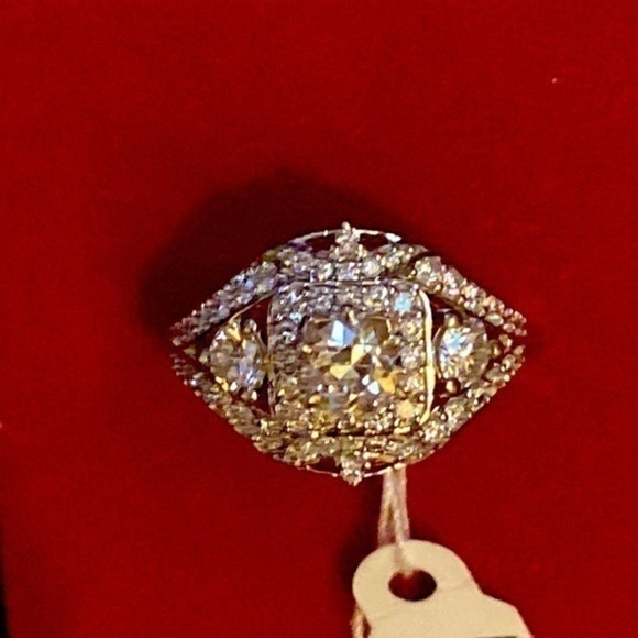 Final price exclusive Dimond Ring Paris wedding engagement anniversary proposal - Picture 5 of 10